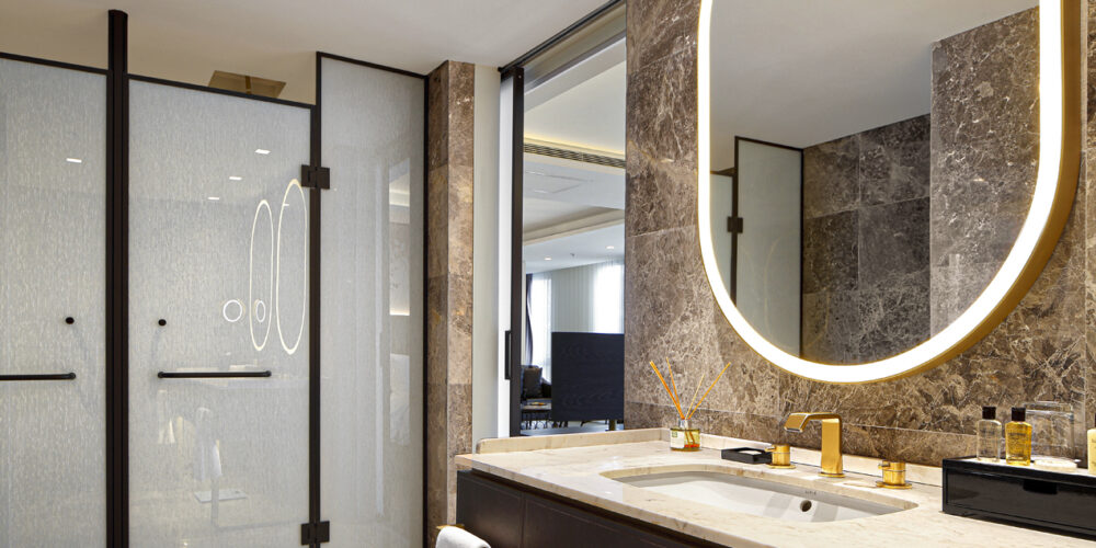 PS BATHROOM 4 PS BATHROOM 4